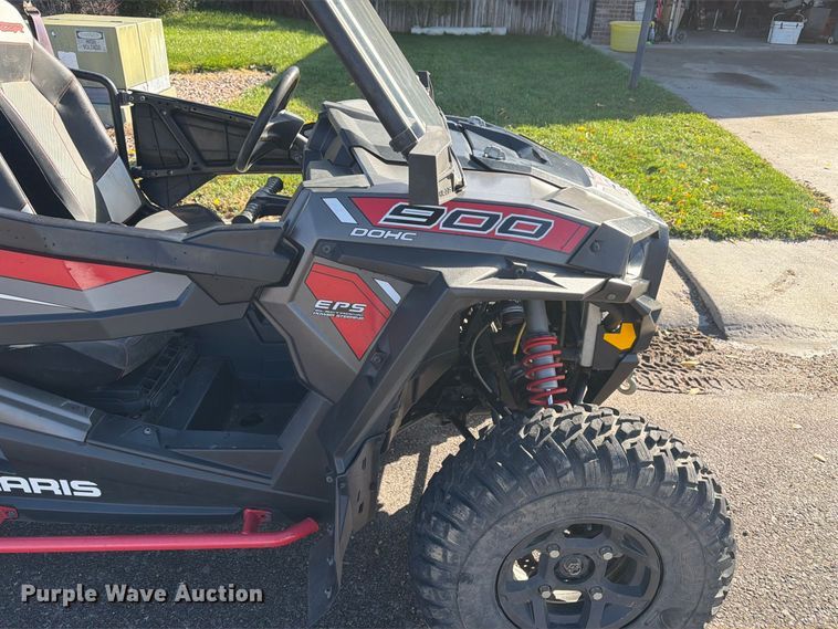 image for item FM7727 2015 Polaris RZR 900 utility vehicle