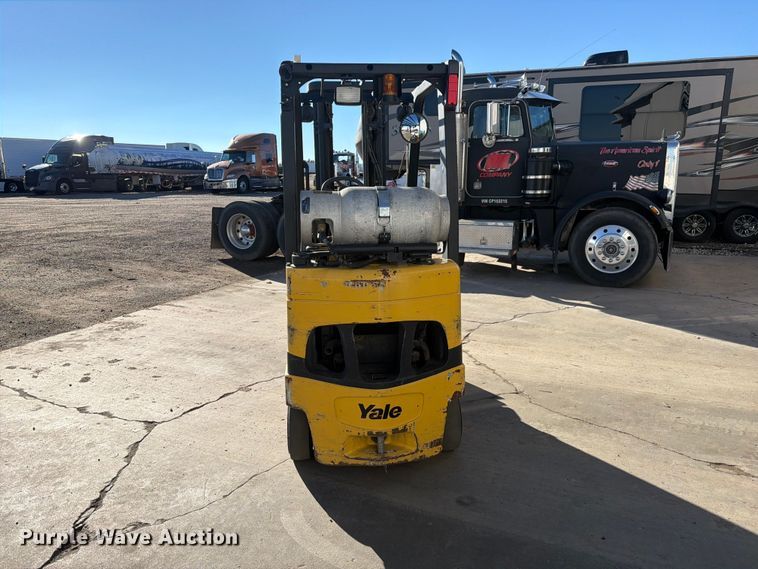 image for item FM7728 2008 Yale GLC035VXNURE088 forklift