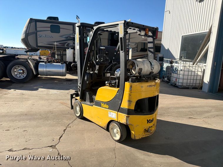 image for item FM7728 2008 Yale GLC035VXNURE088 forklift