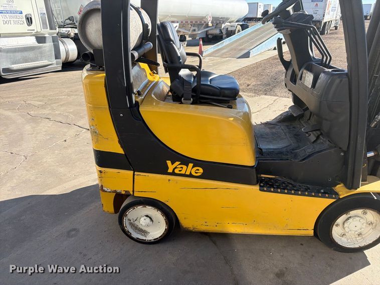 image for item FM7728 2008 Yale GLC035VXNURE088 forklift