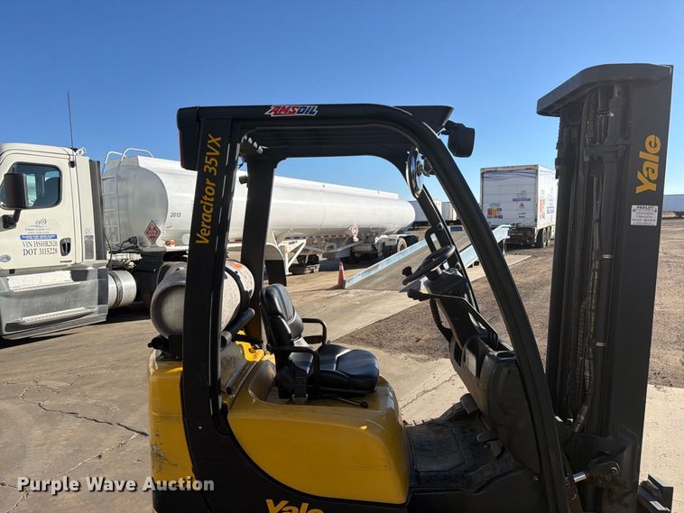 image for item FM7728 2008 Yale GLC035VXNURE088 forklift