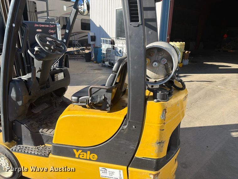 image for item FM7728 2008 Yale GLC035VXNURE088 forklift