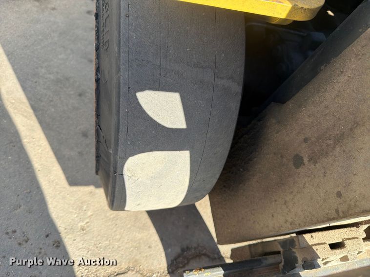 image for item FM7728 2008 Yale GLC035VXNURE088 forklift