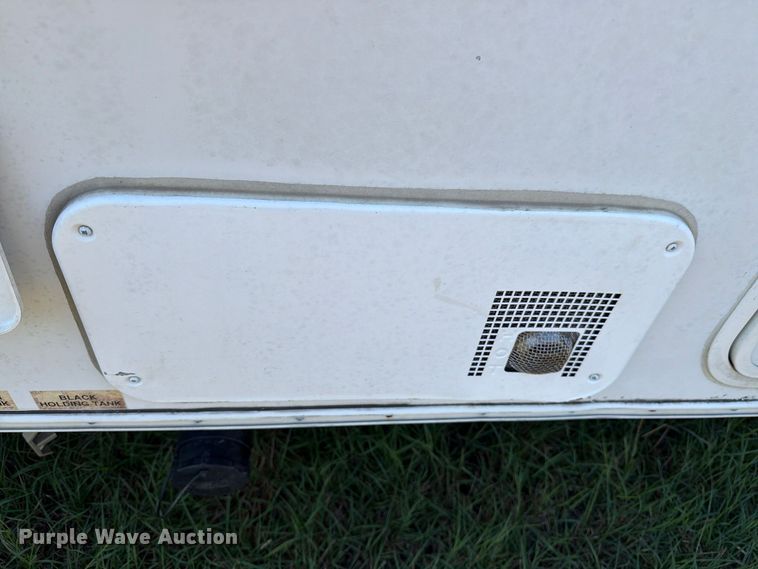 image for item FM8019 2006 Jayco Jay Feather camper