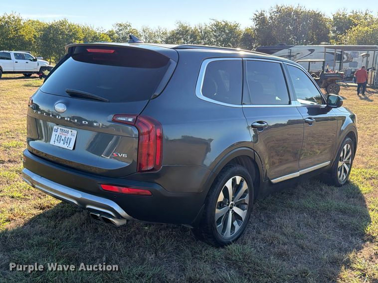 image for item FM8022 2021 KIA Telluride SUV