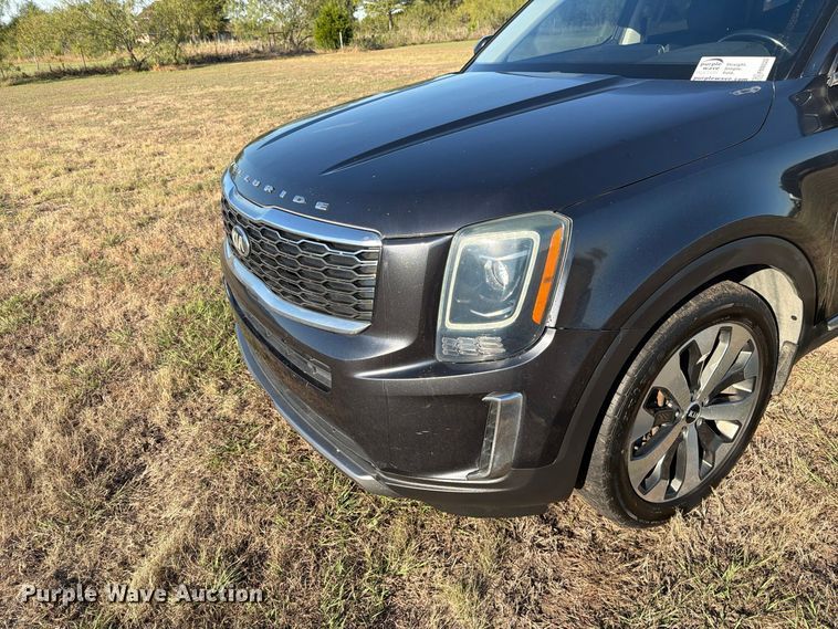 image for item FM8022 2021 KIA Telluride SUV