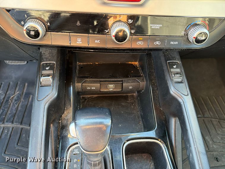 image for item FM8022 2021 KIA Telluride SUV