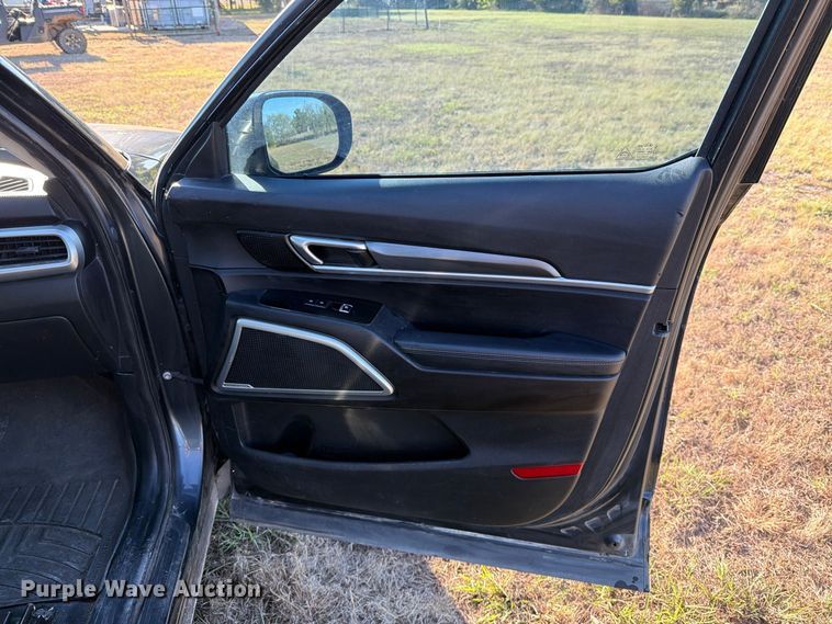 image for item FM8022 2021 KIA Telluride SUV