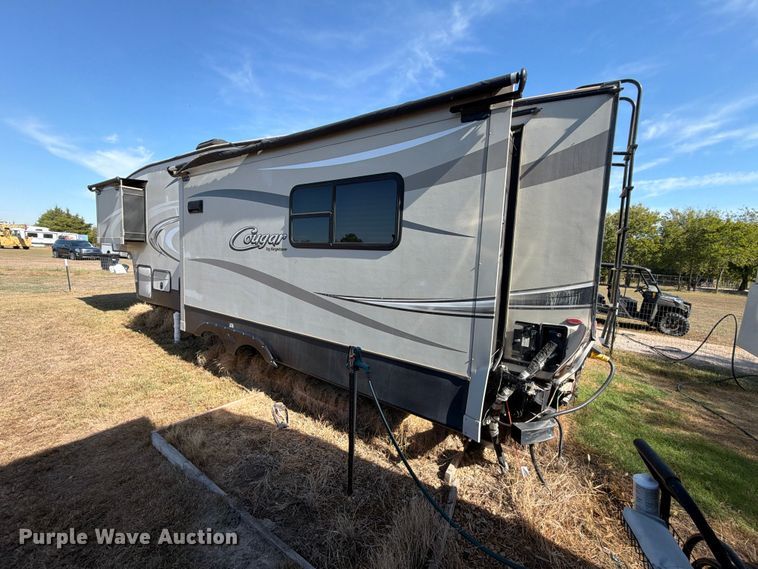 image for item FM8025 2018 Keystone Cougar camper