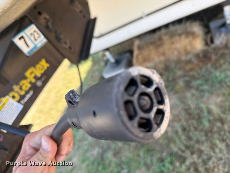 image for item FM8025 2018 Keystone Cougar camper