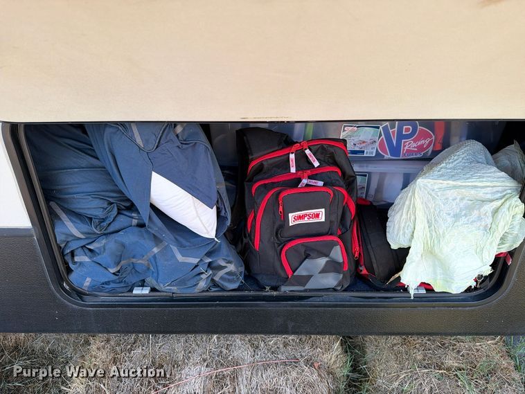 image for item FM8025 2018 Keystone Cougar camper