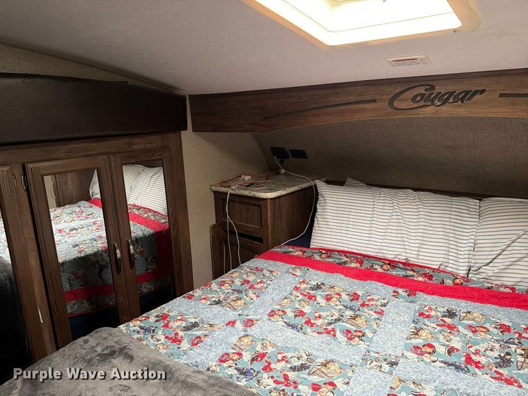 image for item FM8025 2018 Keystone Cougar camper