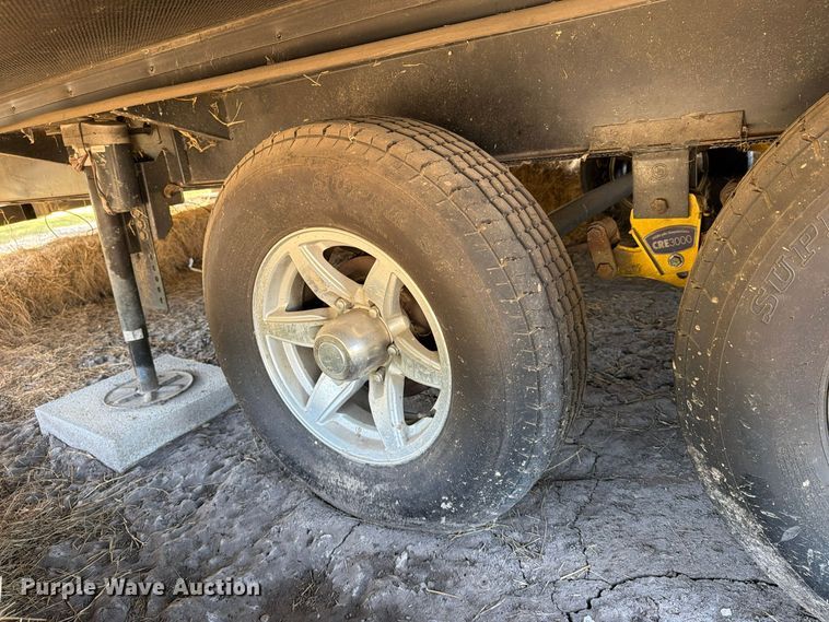 image for item FM8025 2018 Keystone Cougar camper