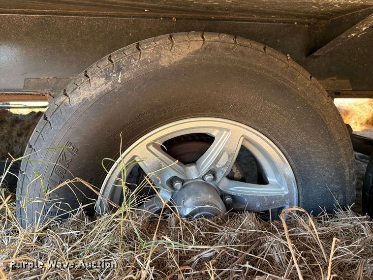 image for item FM8025 2018 Keystone Cougar camper