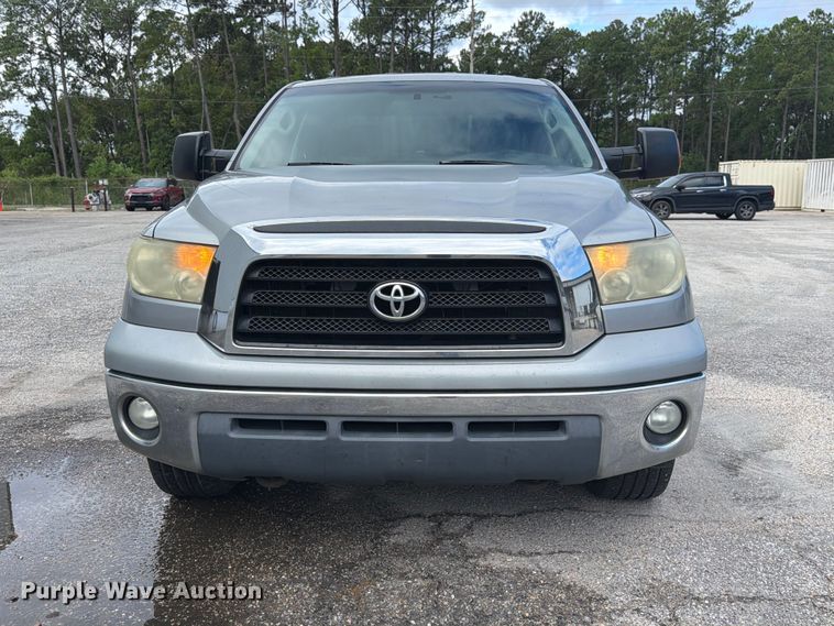 image for item FN2068 2008 Toyota Tundra pickup truck