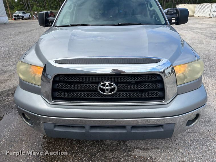 image for item FN2068 2008 Toyota Tundra pickup truck