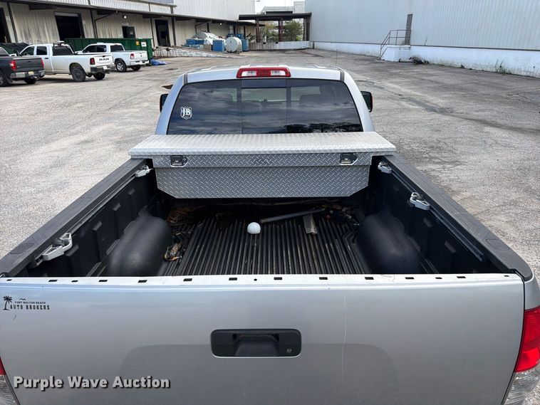 image for item FN2068 2008 Toyota Tundra pickup truck