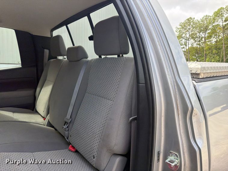 image for item FN2068 2008 Toyota Tundra pickup truck