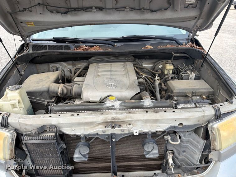 image for item FN2068 2008 Toyota Tundra pickup truck