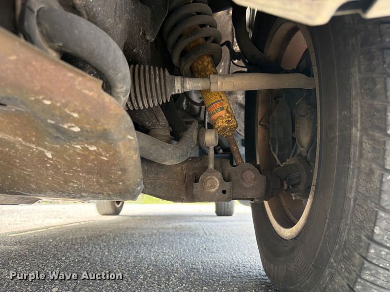image for item FN2068 2008 Toyota Tundra pickup truck