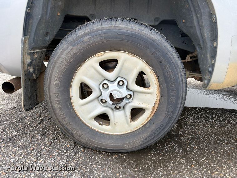 image for item FN2069 2016 Toyota Tundra pickup truck