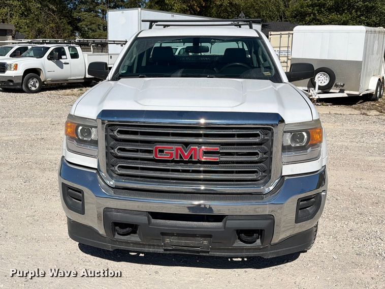 image for item FN2645 2015 GMC Sierra 2500HD Crew Cab pickup truck