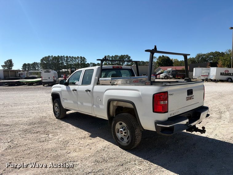 image for item FN2645 2015 GMC Sierra 2500HD Crew Cab pickup truck