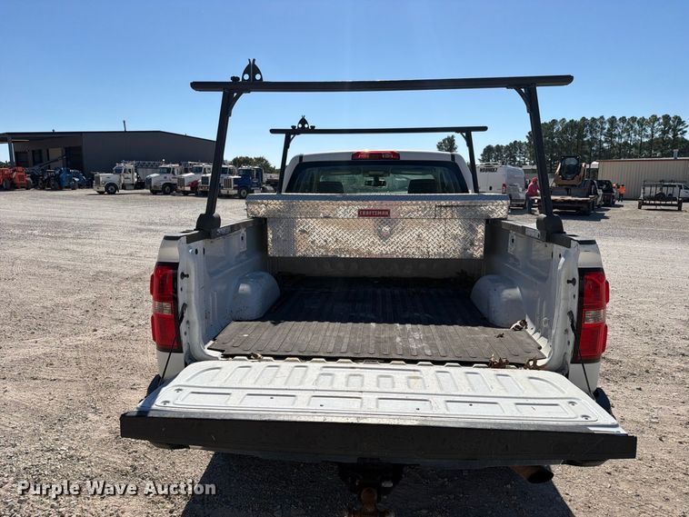 image for item FN2645 2015 GMC Sierra 2500HD Crew Cab pickup truck