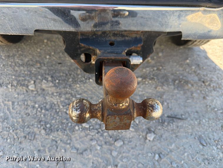 image for item FN2645 2015 GMC Sierra 2500HD Crew Cab pickup truck