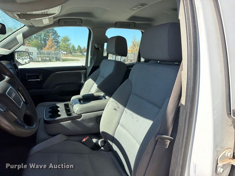 image for item FN2645 2015 GMC Sierra 2500HD Crew Cab pickup truck