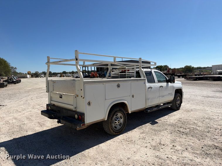 image for item FN2647 2015 Chevrolet Silverado 2500HD Crew Cab utility bed pickup truck