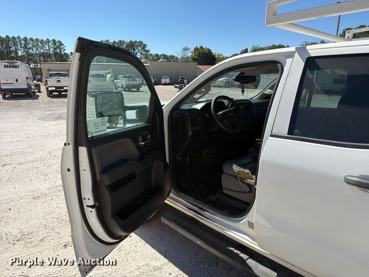 image for item FN2647 2015 Chevrolet Silverado 2500HD Crew Cab utility bed pickup truck