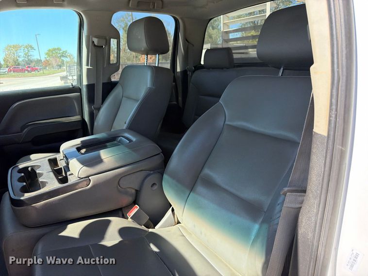image for item FN2647 2015 Chevrolet Silverado 2500HD Crew Cab utility bed pickup truck