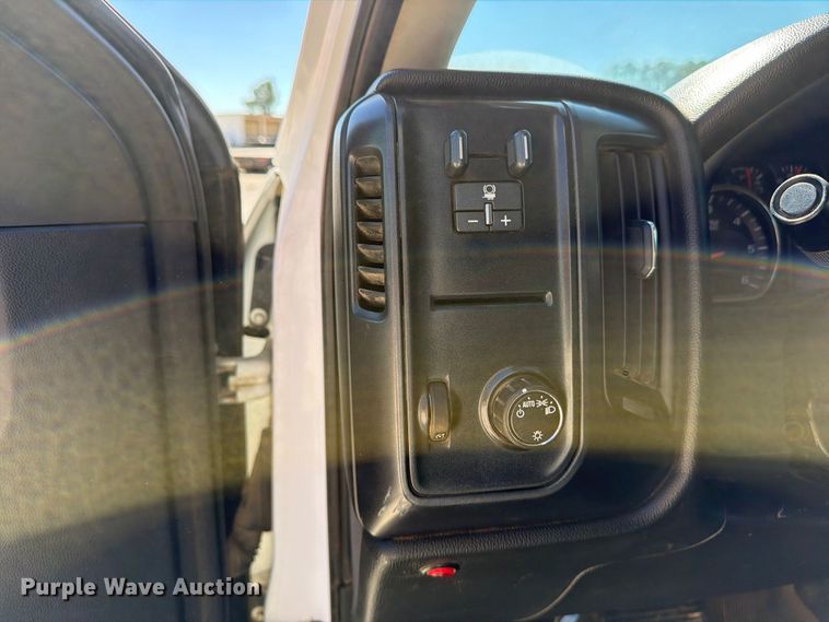 image for item FN2647 2015 Chevrolet Silverado 2500HD Crew Cab utility bed pickup truck