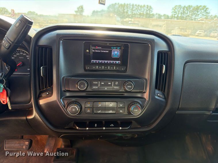 image for item FN2647 2015 Chevrolet Silverado 2500HD Crew Cab utility bed pickup truck