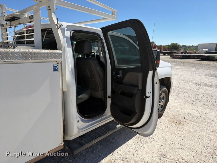 image for item FN2647 2015 Chevrolet Silverado 2500HD Crew Cab utility bed pickup truck