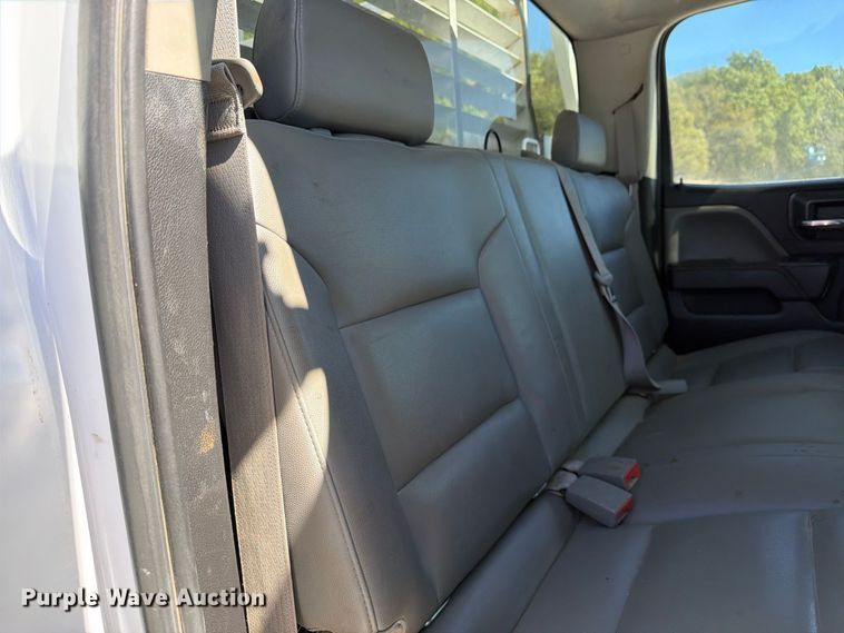 image for item FN2647 2015 Chevrolet Silverado 2500HD Crew Cab utility bed pickup truck