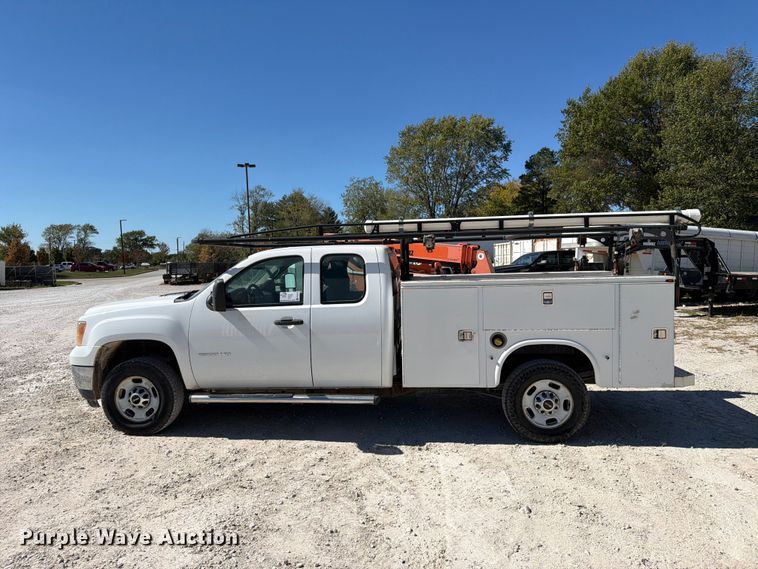 image for item FN2649 2012 GMC Sierra 2500HD Ext. Cab utility bed pickup truck
