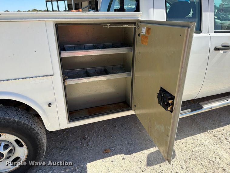 image for item FN2649 2012 GMC Sierra 2500HD Ext. Cab utility bed pickup truck