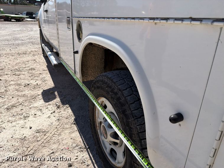 image for item FN2649 2012 GMC Sierra 2500HD Ext. Cab utility bed pickup truck