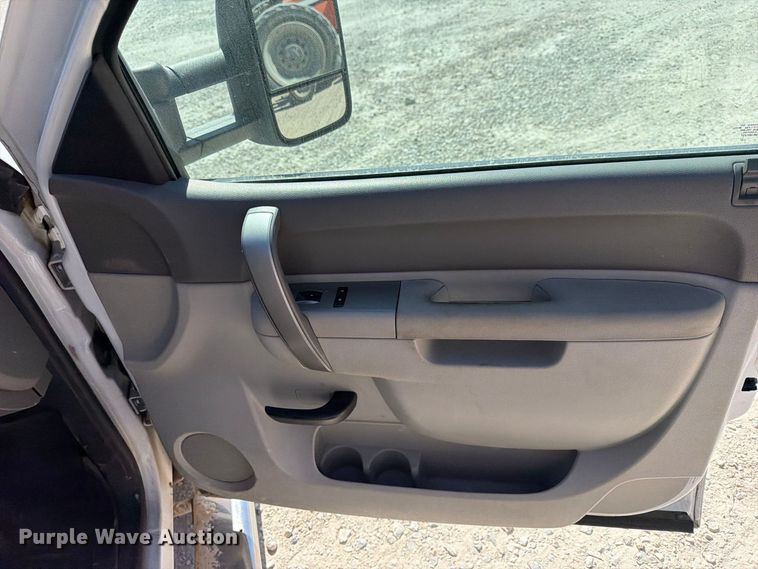 image for item FN2649 2012 GMC Sierra 2500HD Ext. Cab utility bed pickup truck