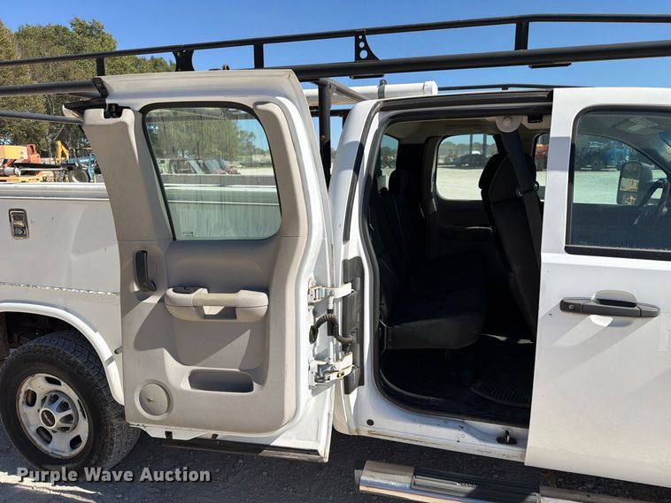image for item FN2649 2012 GMC Sierra 2500HD Ext. Cab utility bed pickup truck