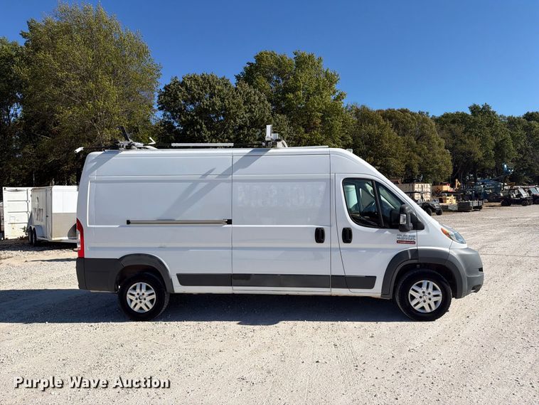 image for item FN2652 2018 RAM Promaster 2500 delivery van