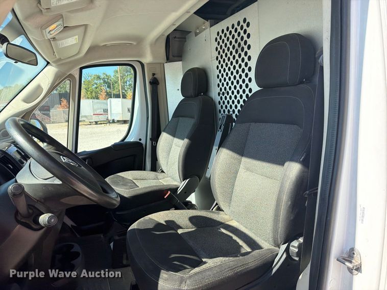 image for item FN2652 2018 RAM Promaster 2500 delivery van