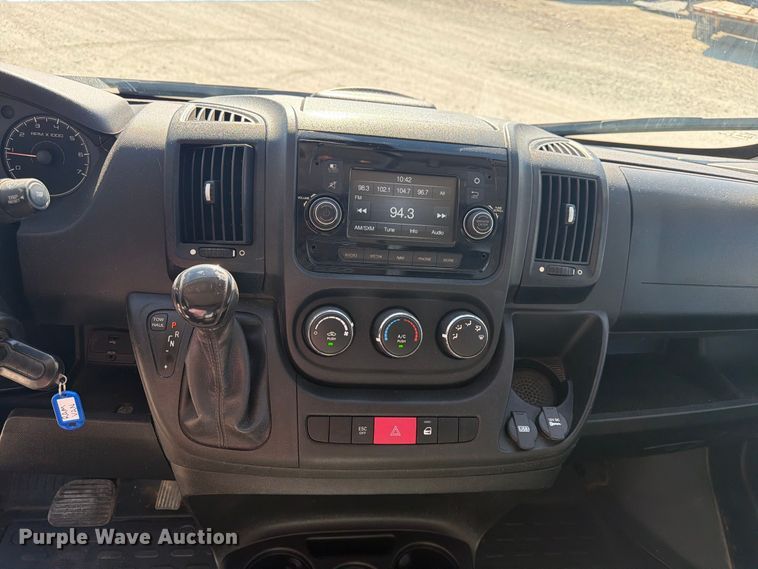 image for item FN2652 2018 RAM Promaster 2500 delivery van