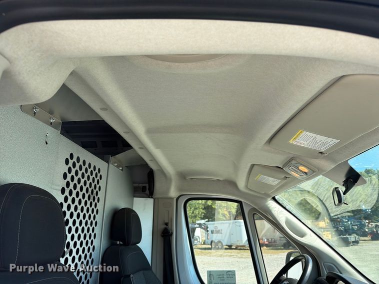 image for item FN2652 2018 RAM Promaster 2500 delivery van