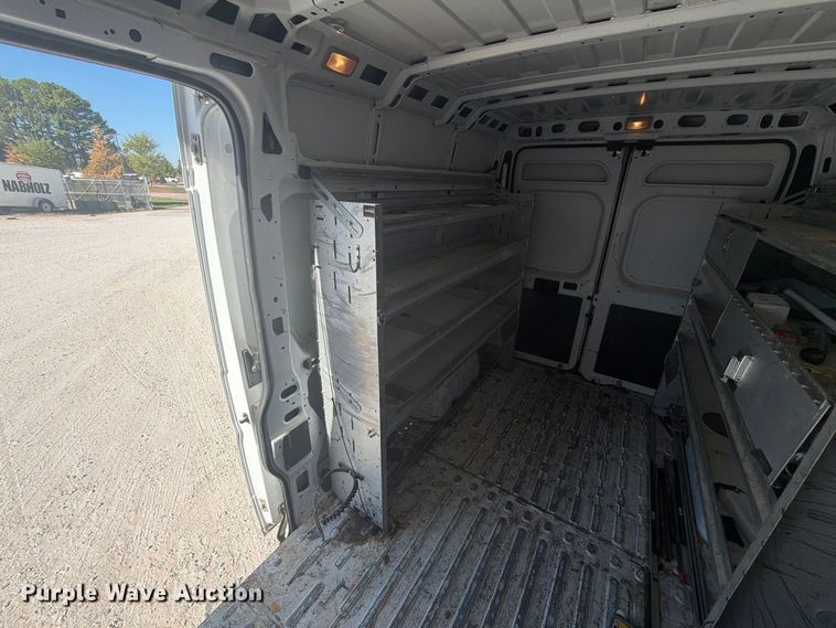 image for item FN2652 2018 RAM Promaster 2500 delivery van
