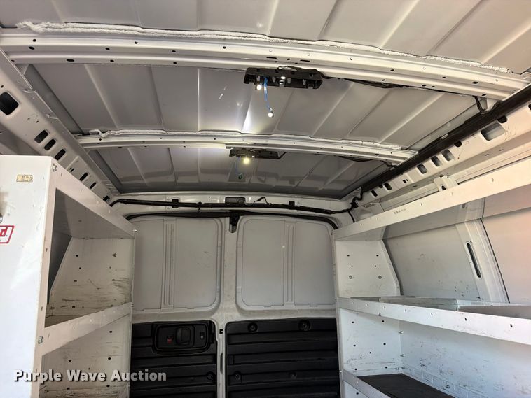 image for item FN2657 2021 Chevrolet Express 3500 van