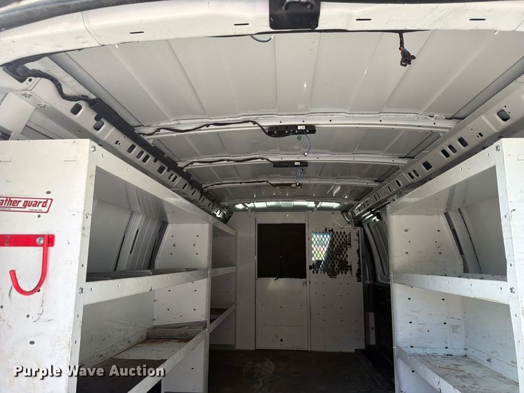 image for item FN2657 2021 Chevrolet Express 3500 van