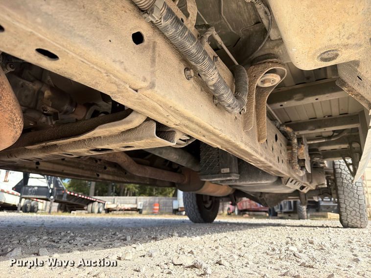 image for item FN2657 2021 Chevrolet Express 3500 van
